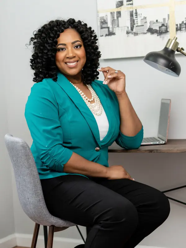 Stephanie Hill
