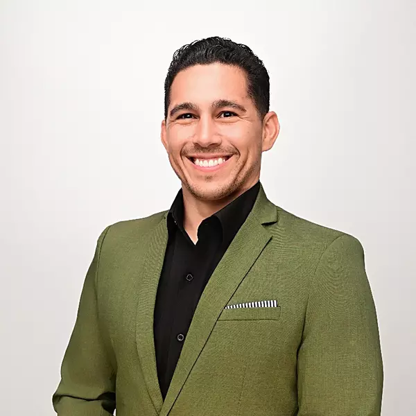 Tommy Chavez
