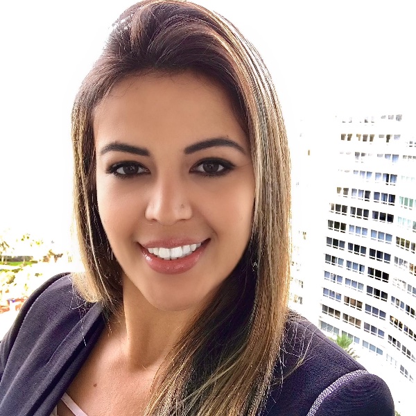 Polly Coelho