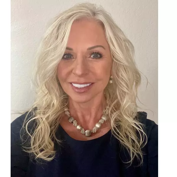 Tracy Emery