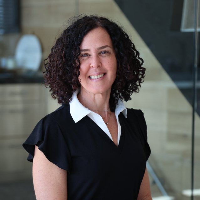 Tracy Czik Gilyutin
