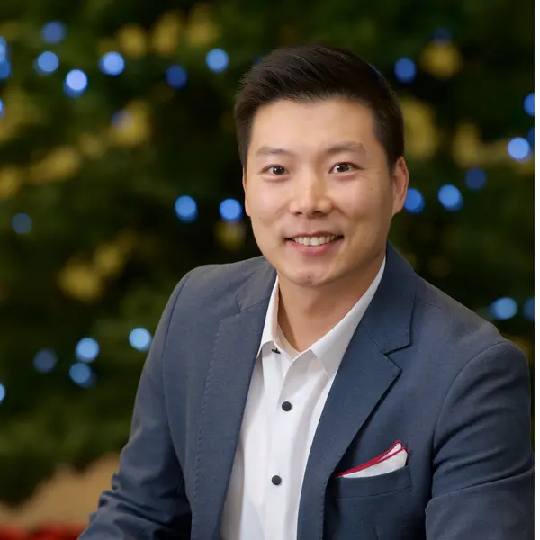 Derek Zhang