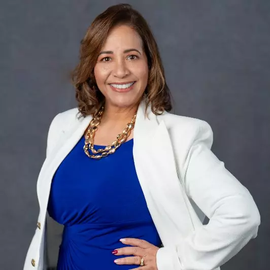 Maria Flores Correa