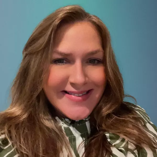 Shannon Lowe - Realtor