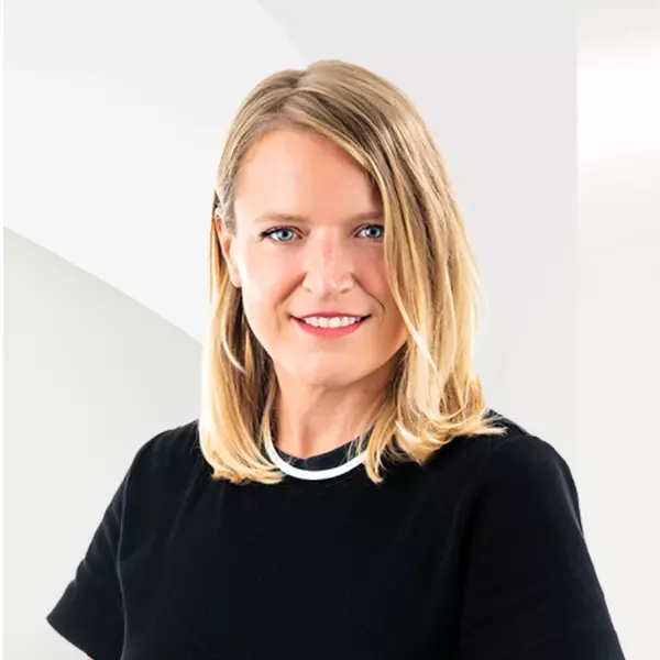 Cynthia Deslauriers