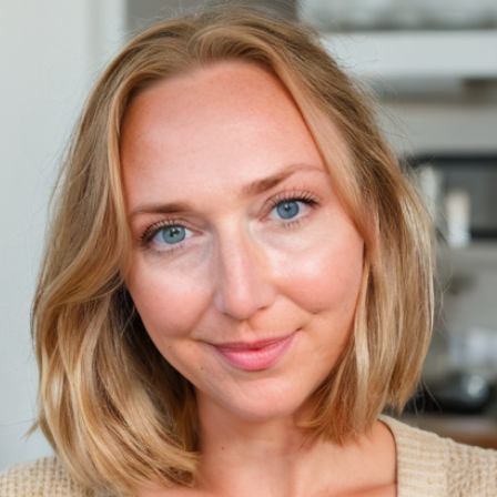 Holly Barrett