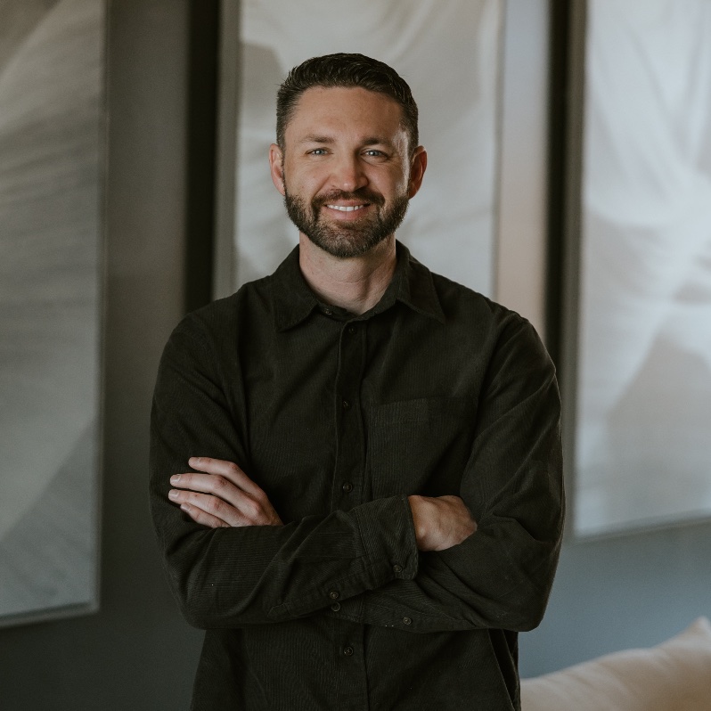 Dallas Curtis