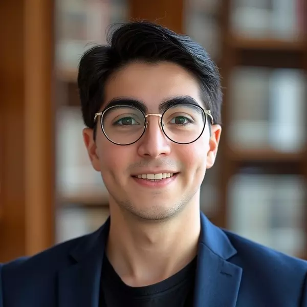 Fartash Elyasi