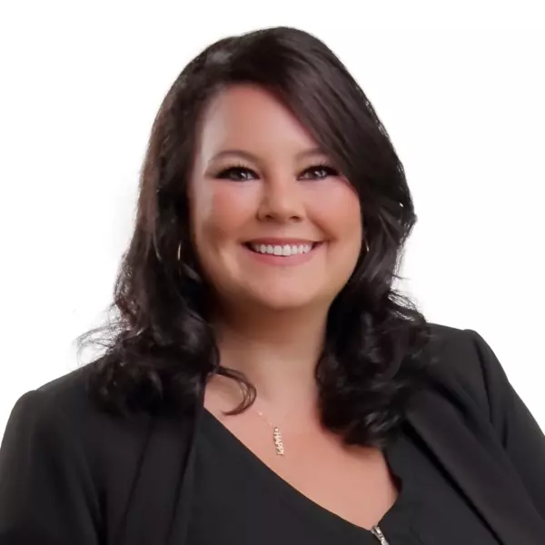 Amanda Davlin