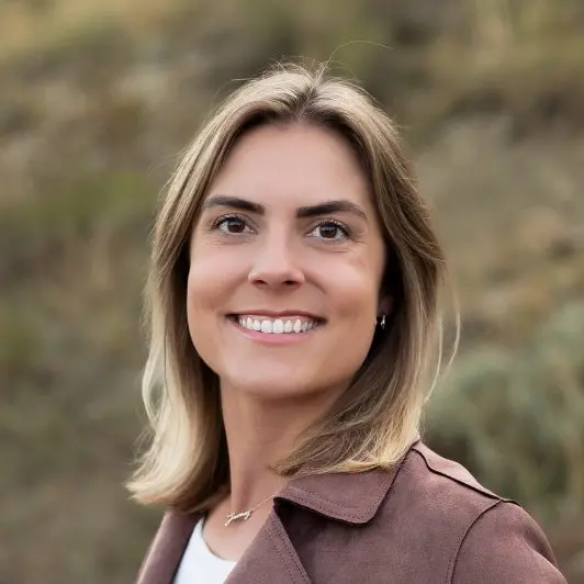 Justine Booth-Fernandez