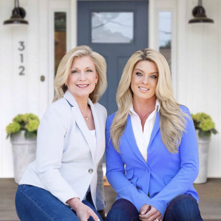 Catherine Kelly & Caitlin Haggerty