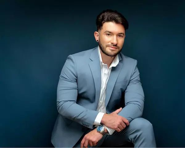 advisor profiles