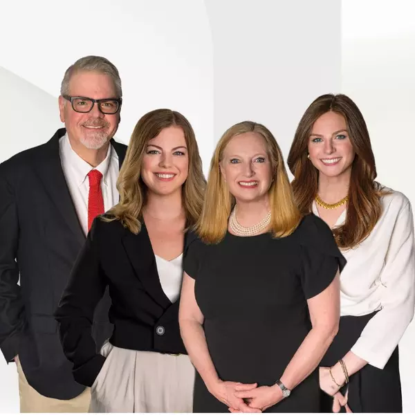 Ames Group Chicago At Engel & Völkers Chicago