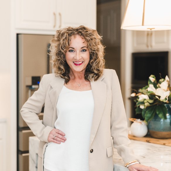 Kashia Gaspard, Realtor