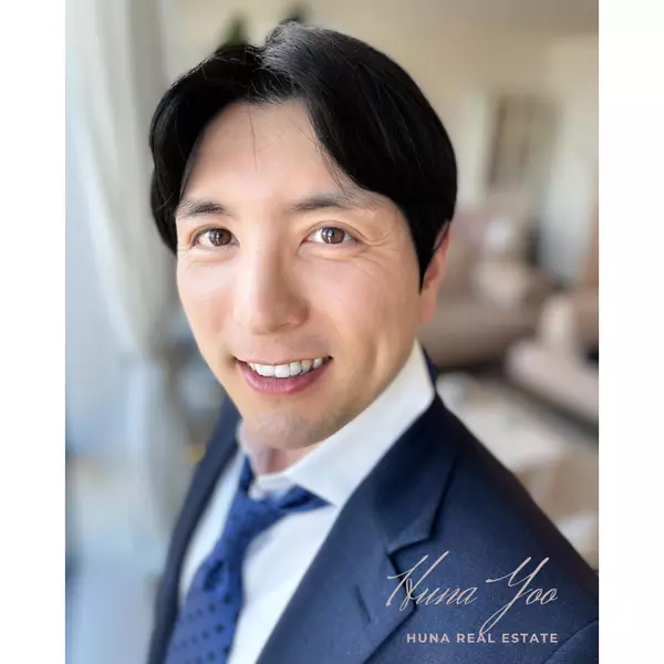 Huna Yoo