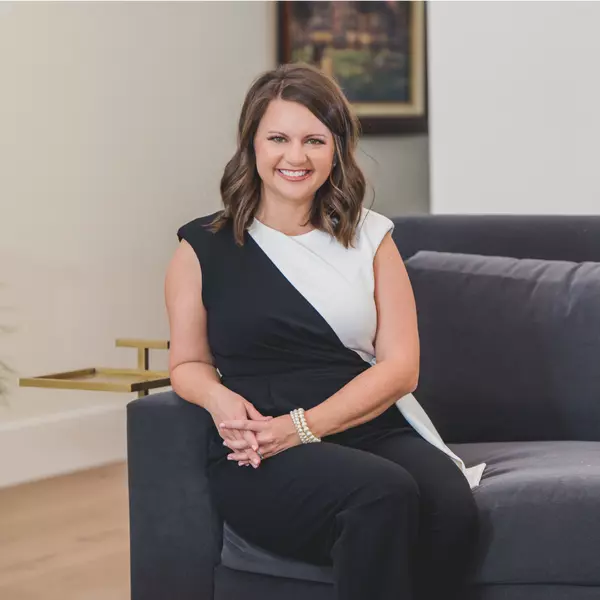 Lori Willis & Carly Mikell