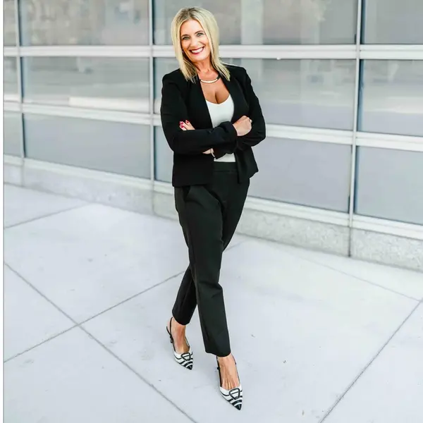 Angela Flory, TEAM LEADER