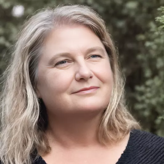 Robin Troy