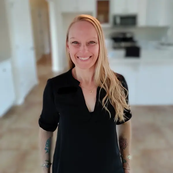 Theresa Mayer