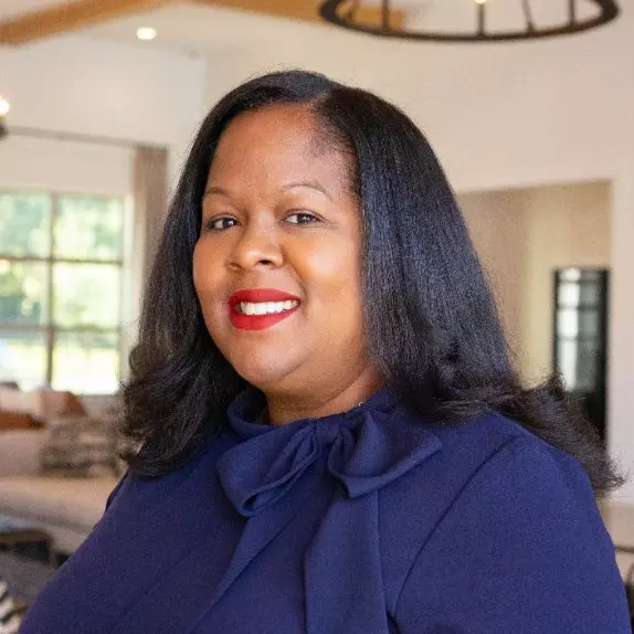 Deborah Thomas-Leslie