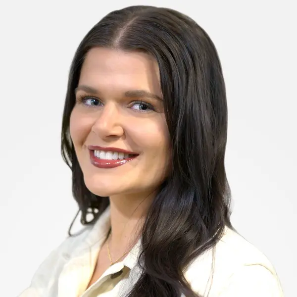 Olivia (Liv) Nivison