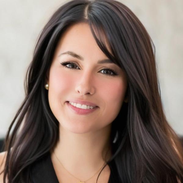 Julie Seys Llewellyn