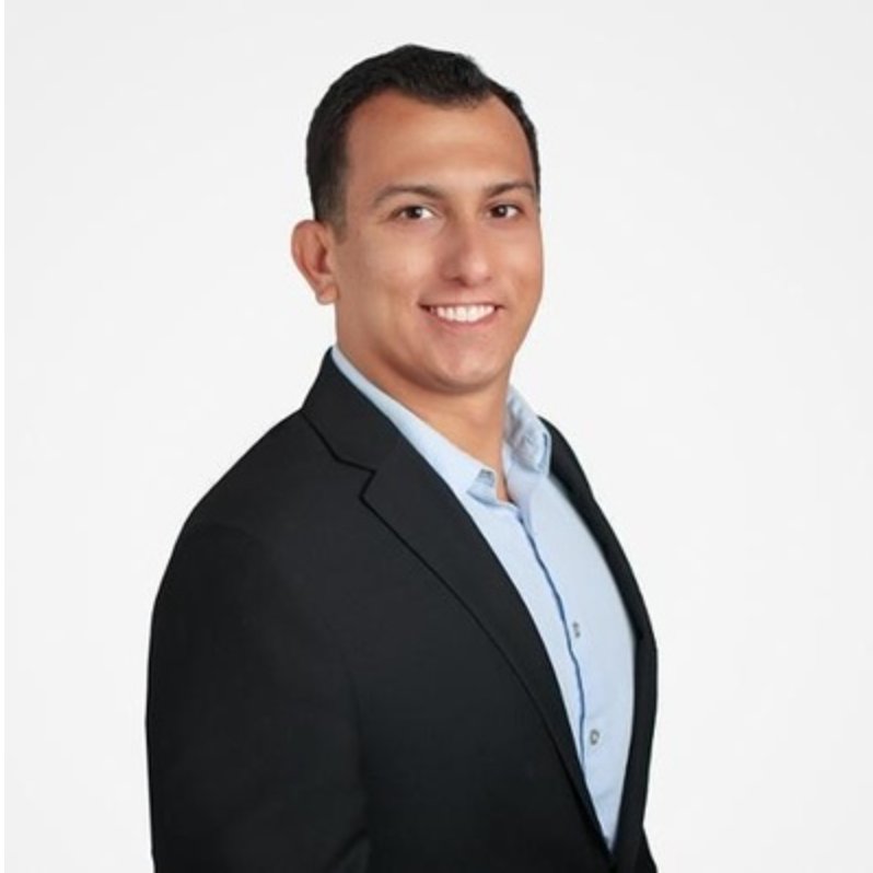 Robert Lara