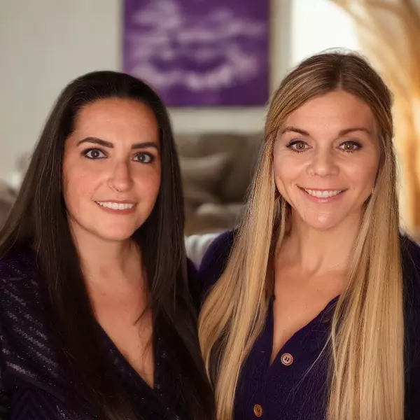 Raven Morrison & Lauren Beaumont