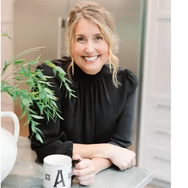 Amy Rhew