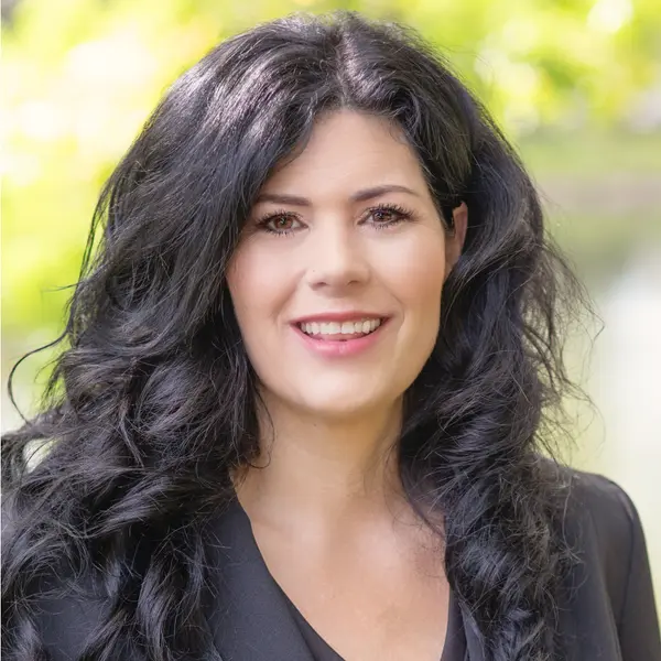 Kim Leonard