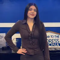 Janet Cisneros