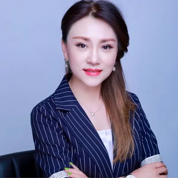 Jennifer Yu Tang