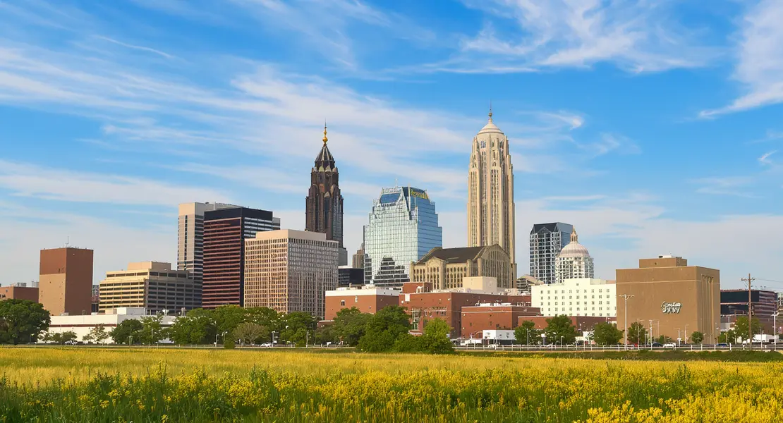 Des Moines