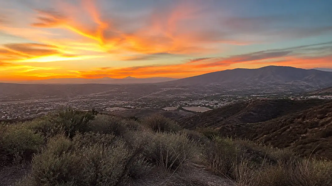 Santa Clarita