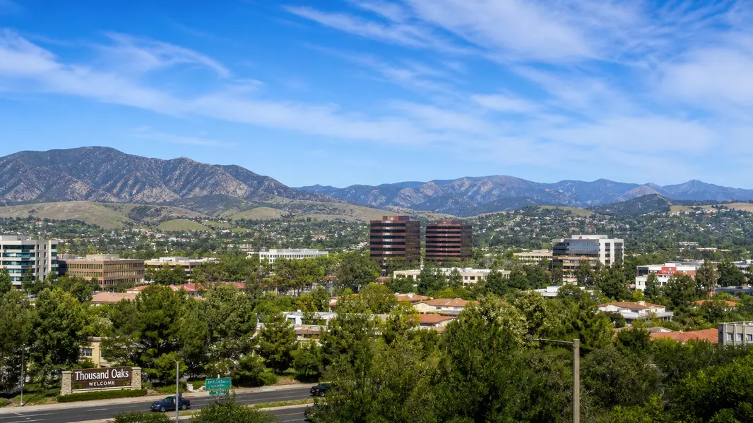 Thousand Oaks