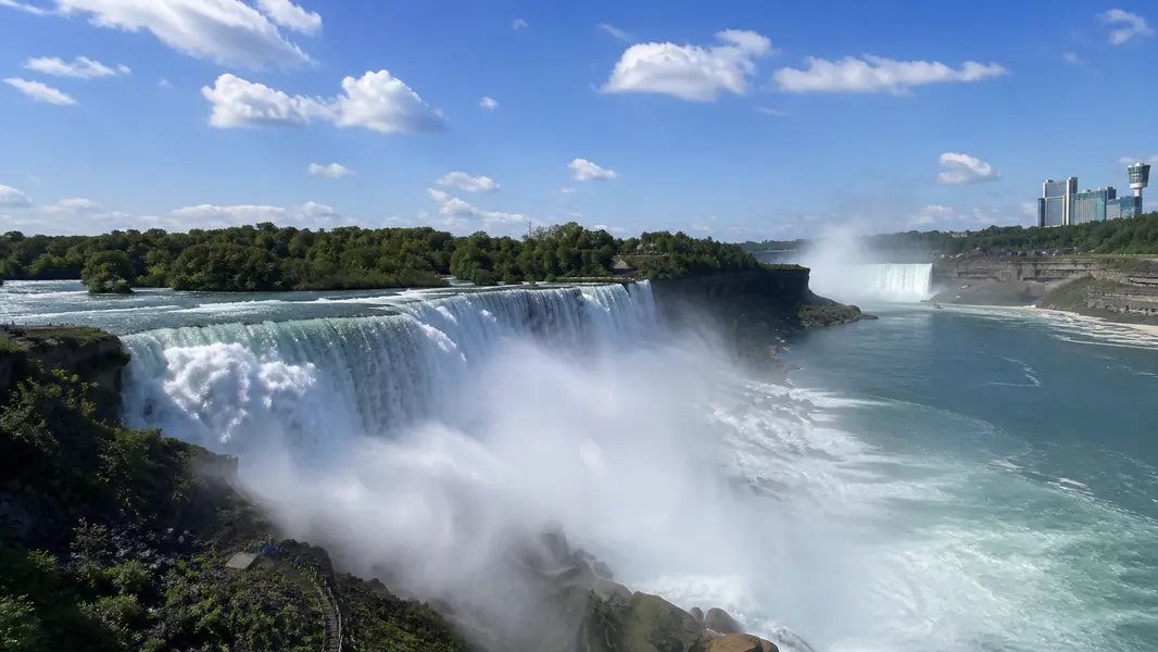 Niagara Falls