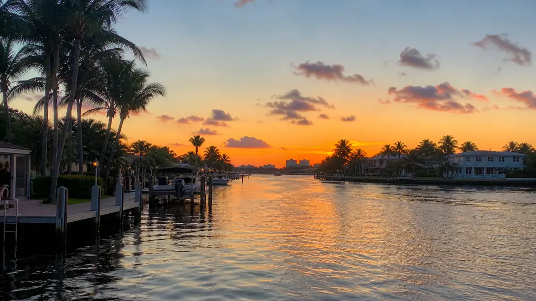 Lauderdale Harbours