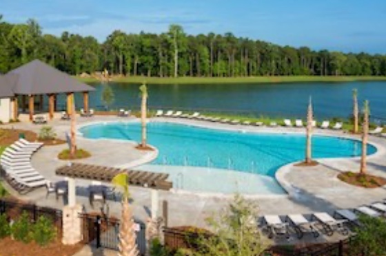 Existing Lake Club pool and pavilion in Riverside at Carolina Park.