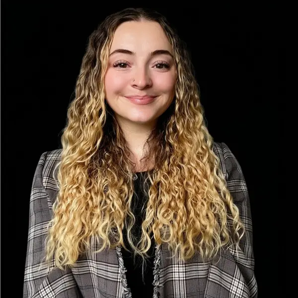Asli Bayram