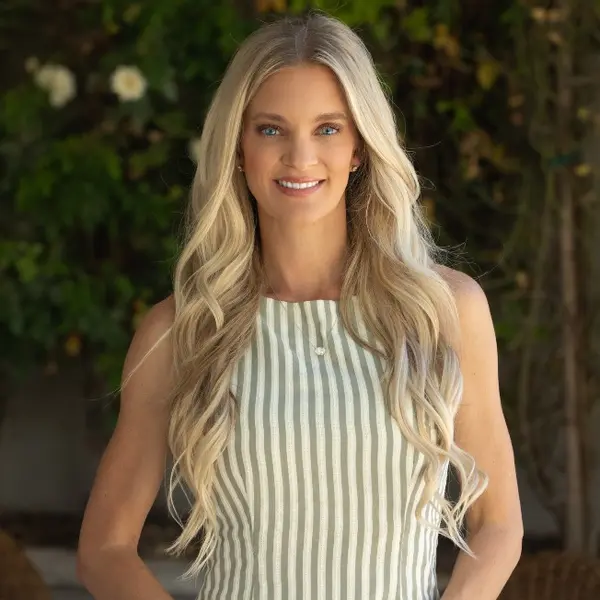 Laura Holl