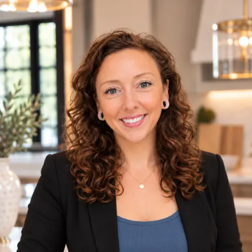 Stephanie Bell, Memory Lane Property Group
