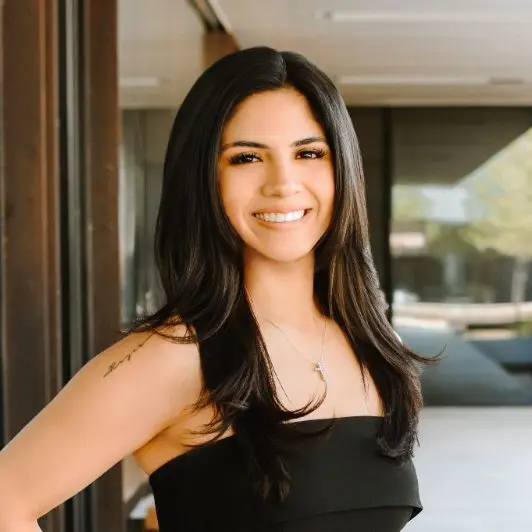 Angelina Reyes