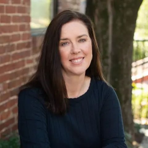 Christina Hunt