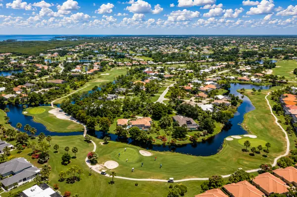 King Tarpon: Waterfront Living with a Southwest Florida Boating Lifestyle