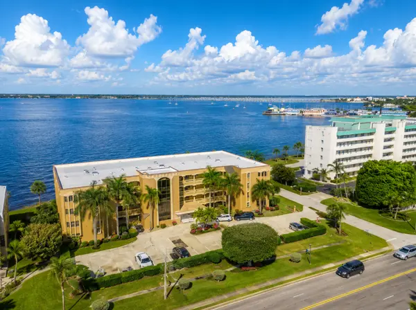 LaVista: Waterfront-Inspired Living in Punta Gorda,Hunt Brothers Realty