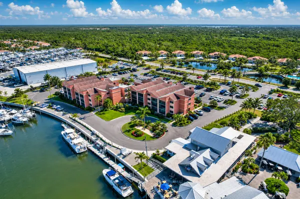 Keel Club: Marina Living at Burnt Store Marina