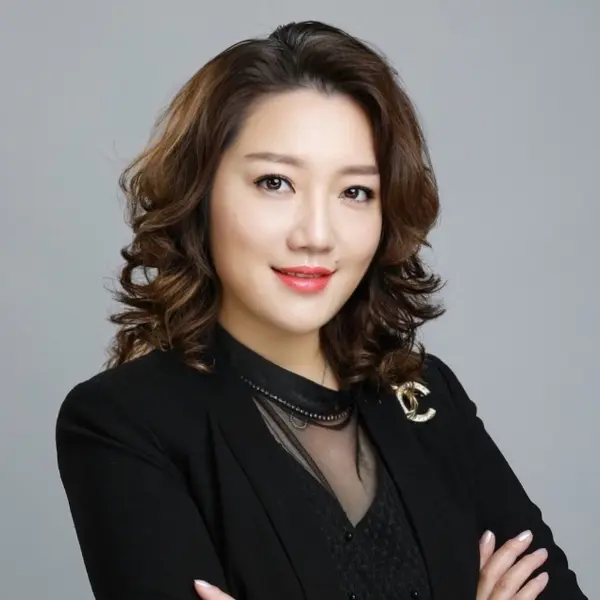 Vivian Lin