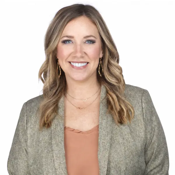 Candace Lenz