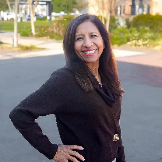 Elizabeth Richardson