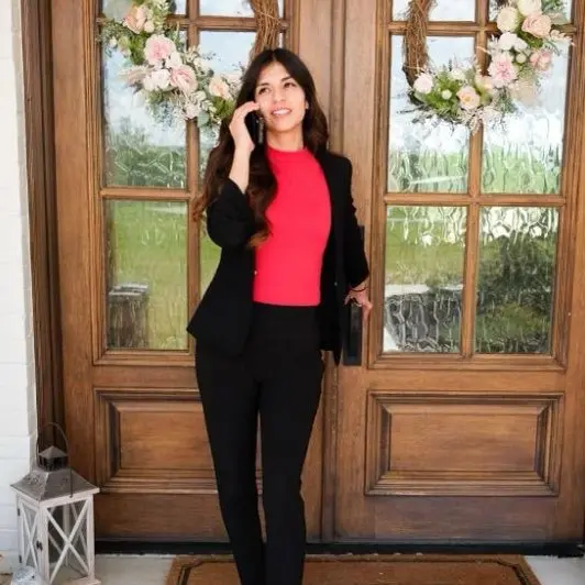 Scarlett Ginger Junquera